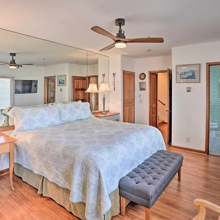 Quiet Avalon Getaway Villa With Ocean View And Balcony Exterior foto